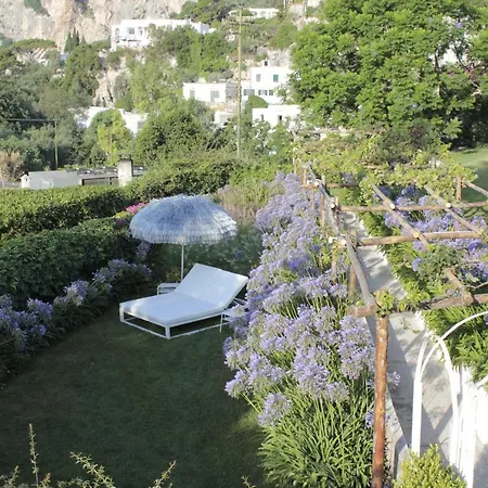 Garden Guest house *